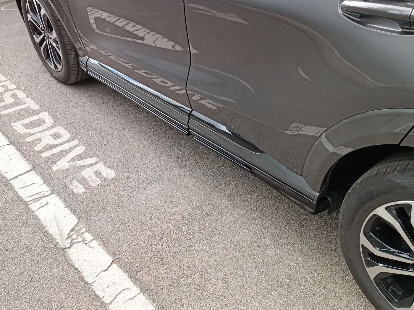 Motordrome Side Skirts
