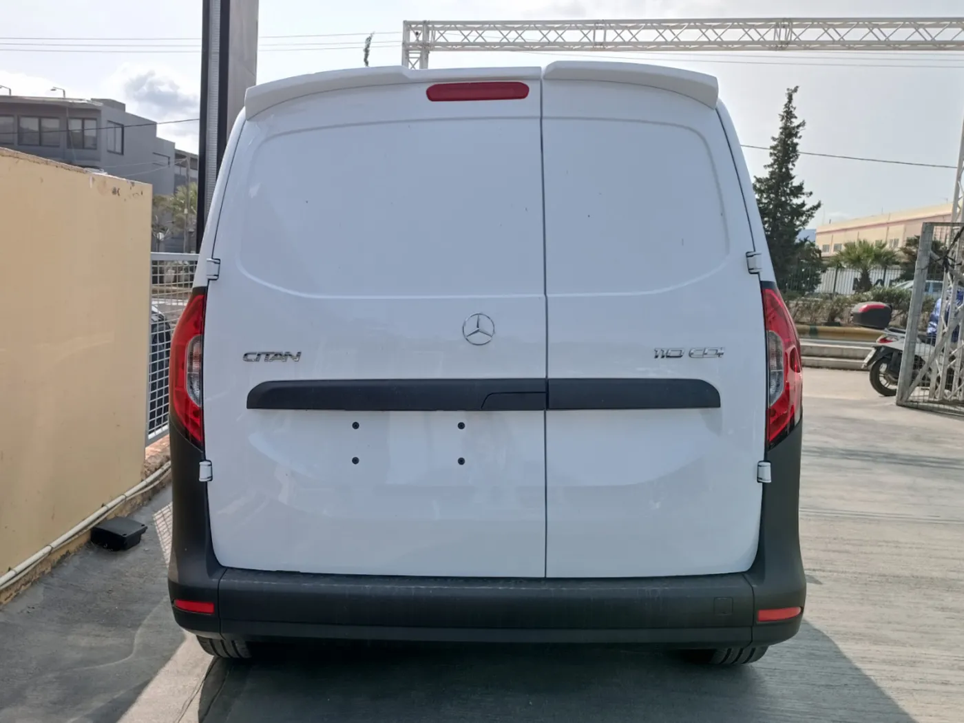 Motordrome Roof Spoiler Motordrome Roof Spoiler
