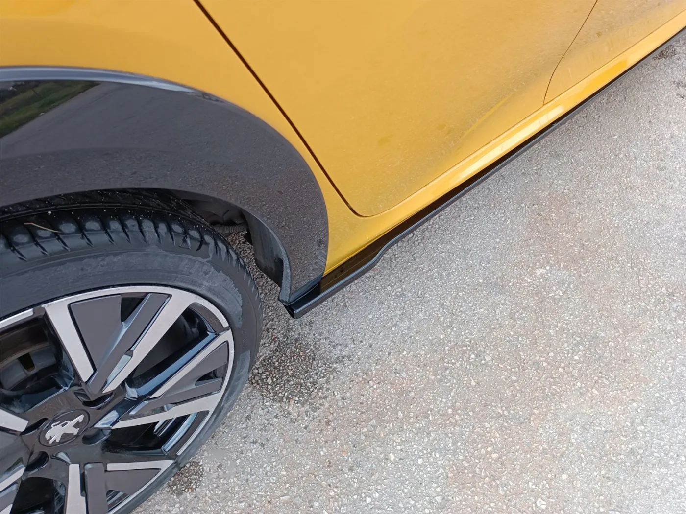 Motordrome Side Skirts Extensions V.2 Motordrome Side Skirts Extensions V.2