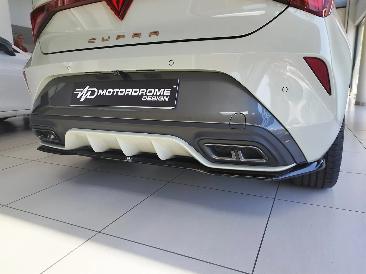 Motordrome Rear Splitter Motordrome Rear Splitter