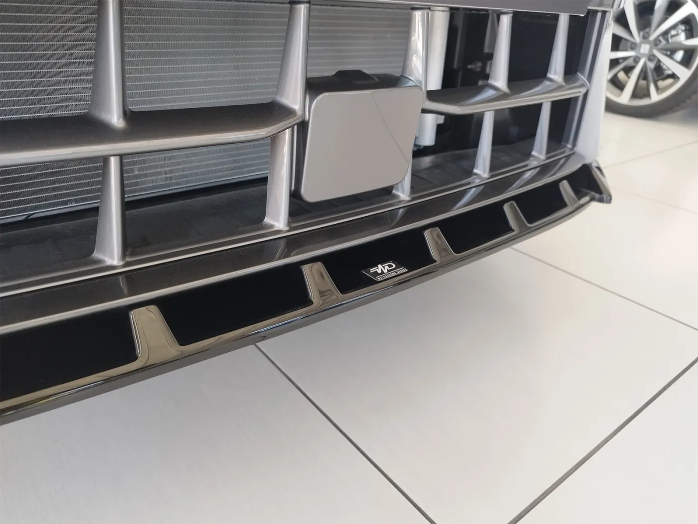 Motordrome Front Splitter