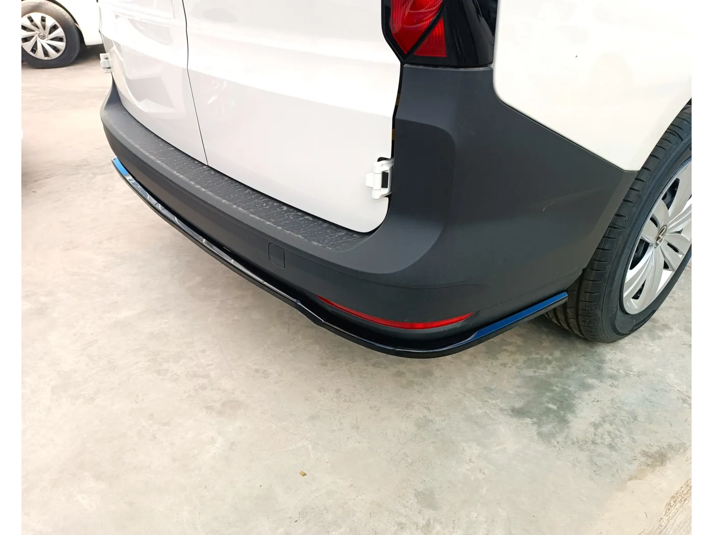 Motordrome Rear Splitter Motordrome Rear Splitter