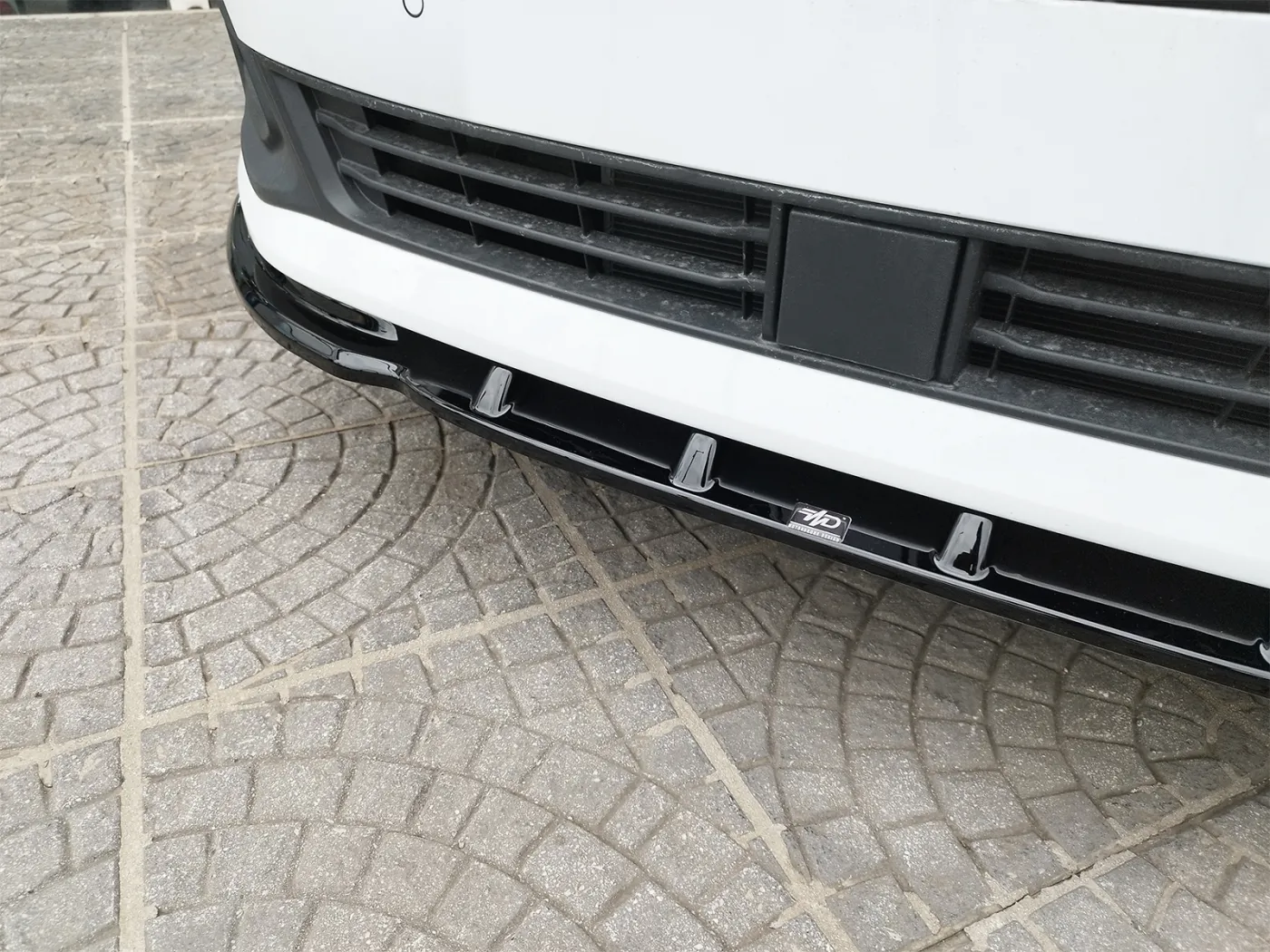Motordrome Front Splitter