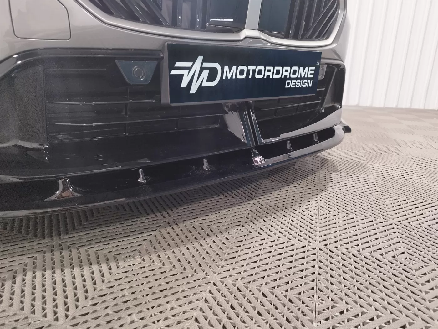 Motordrome Front Splitter V.1 Motordrome Front Splitter V.1