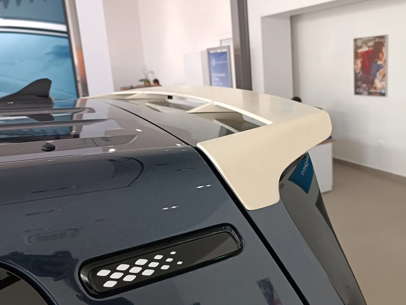 Motordrome Roof Spoiler Motordrome Roof Spoiler