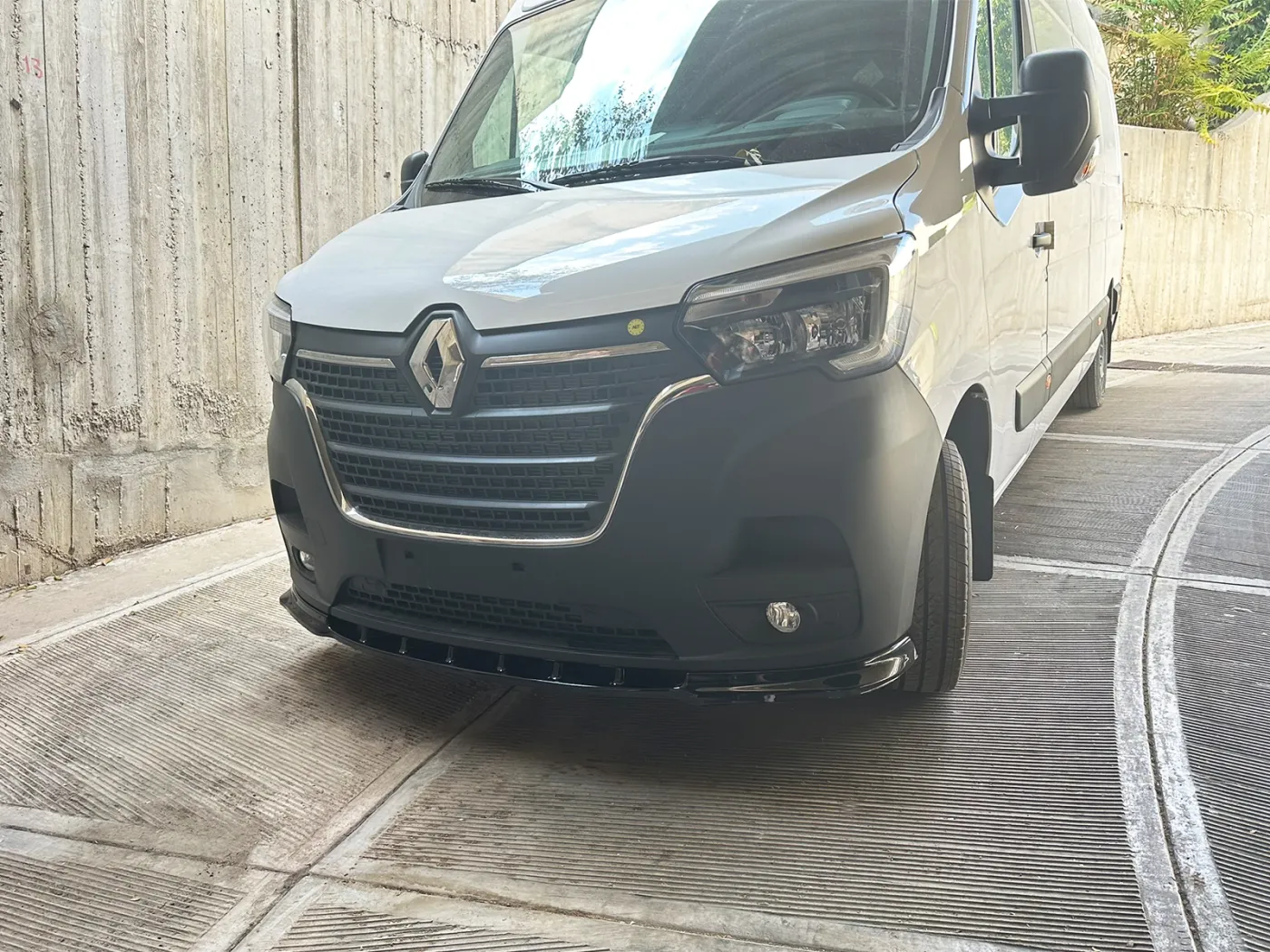 Motordrome Front Splitter Motordrome Front Splitter