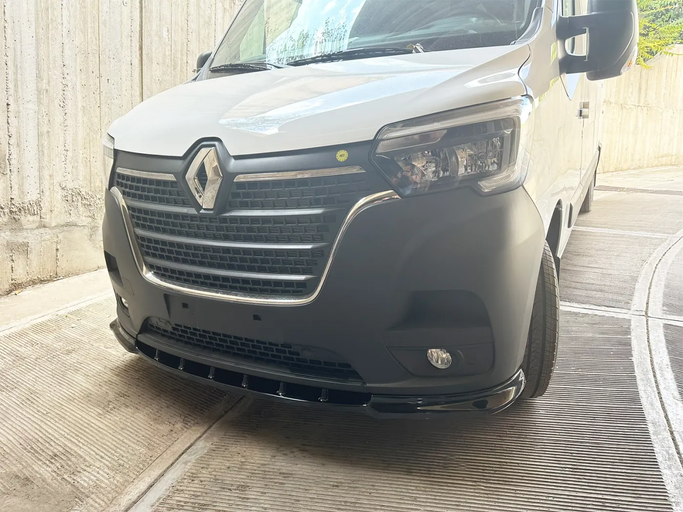 Motordrome Front Splitter