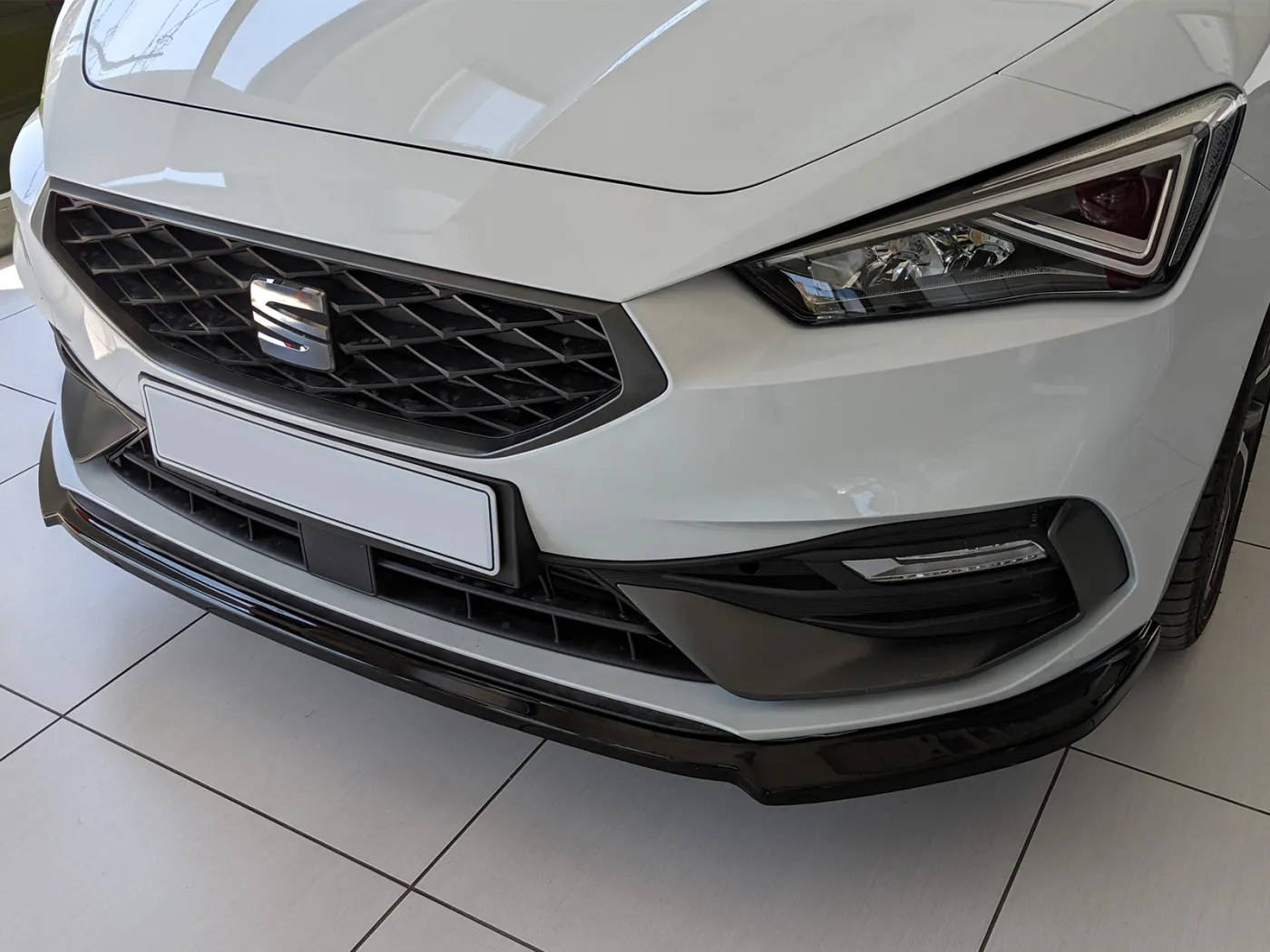 Motordrome Front Splitter