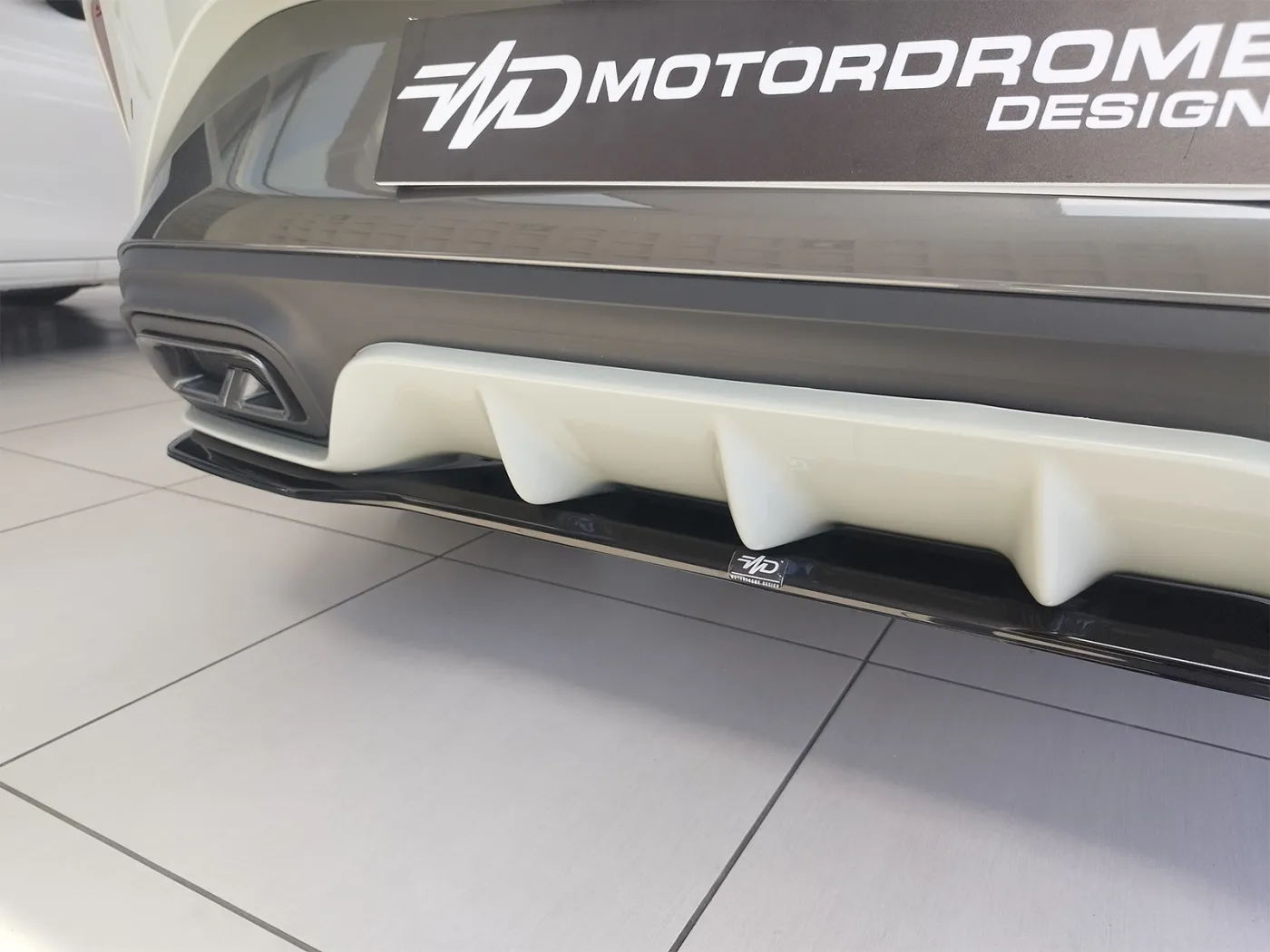 Motordrome Rear Splitter Motordrome Rear Splitter