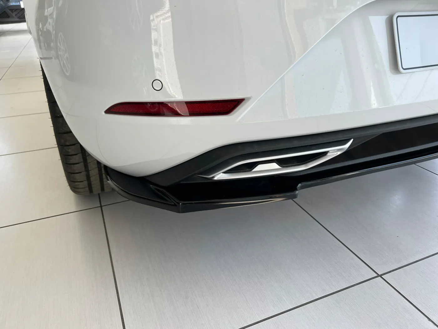 Motordrome Heck Splitter