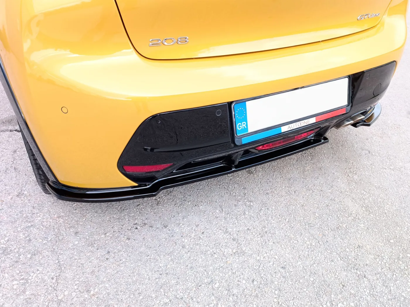 Motordrome Rear Splitter