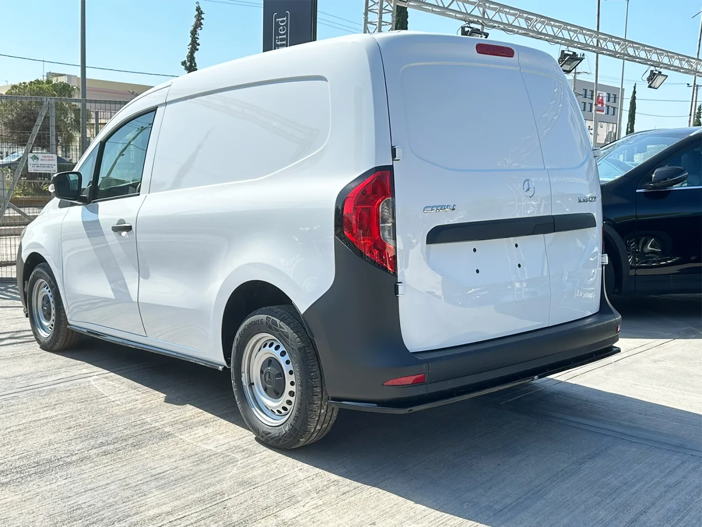 Motordrome Rear Splitter