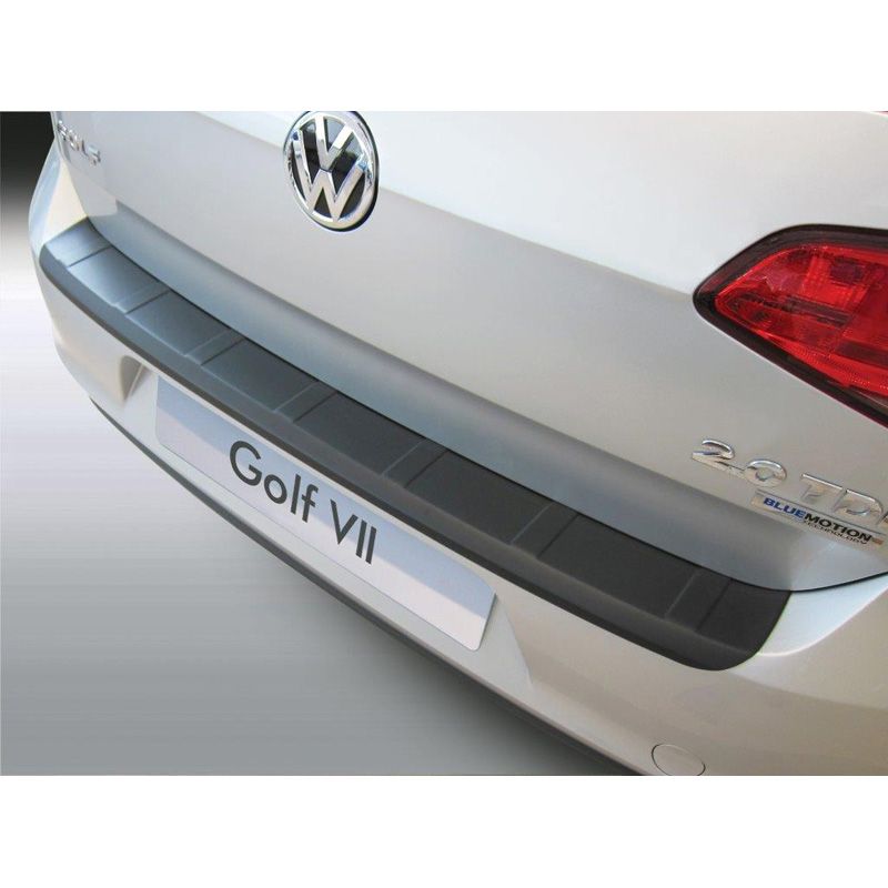 Rear bumper protector