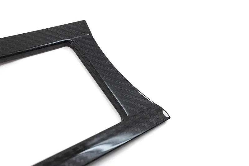 Koshi Carbon Mitteltunnel Verkleidung
