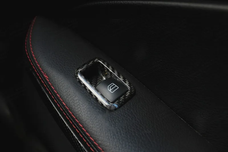 Koshi Carbon Fensterheber Verkleidung