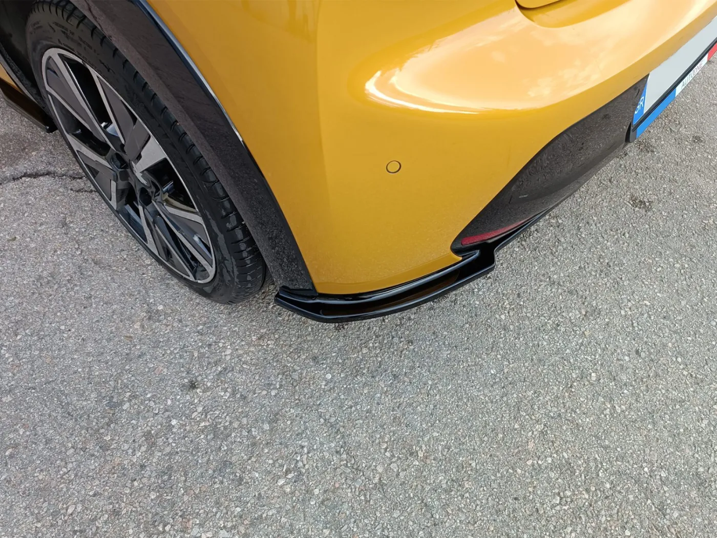 Motordrome Rear Splitter Motordrome Rear Splitter