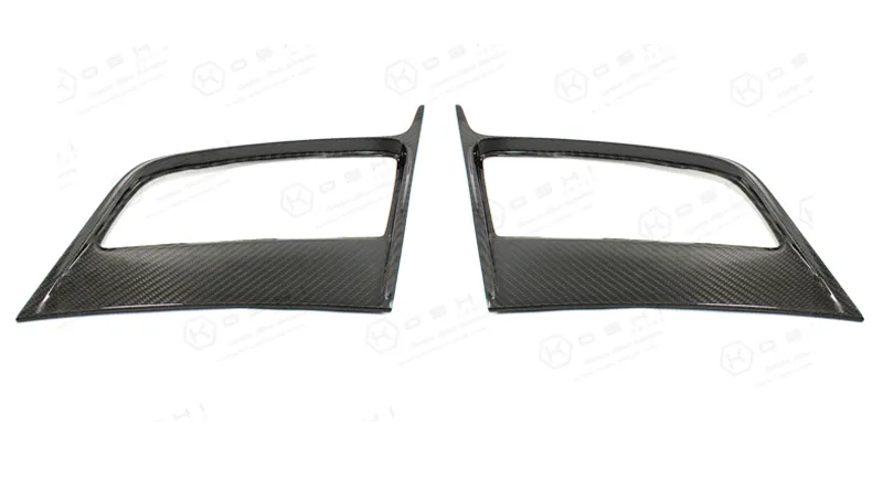 Koshi Carbon Mittiger Lufteinlass der Motorhaube Koshi Carbon Mittiger Lufteinlass der Motorhaube