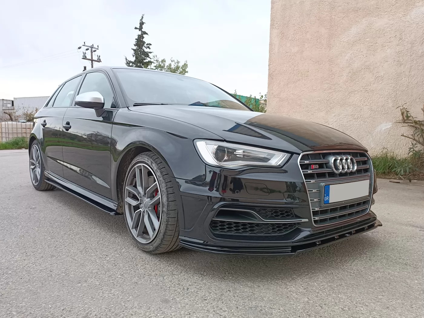 Motordrome Front Splitter